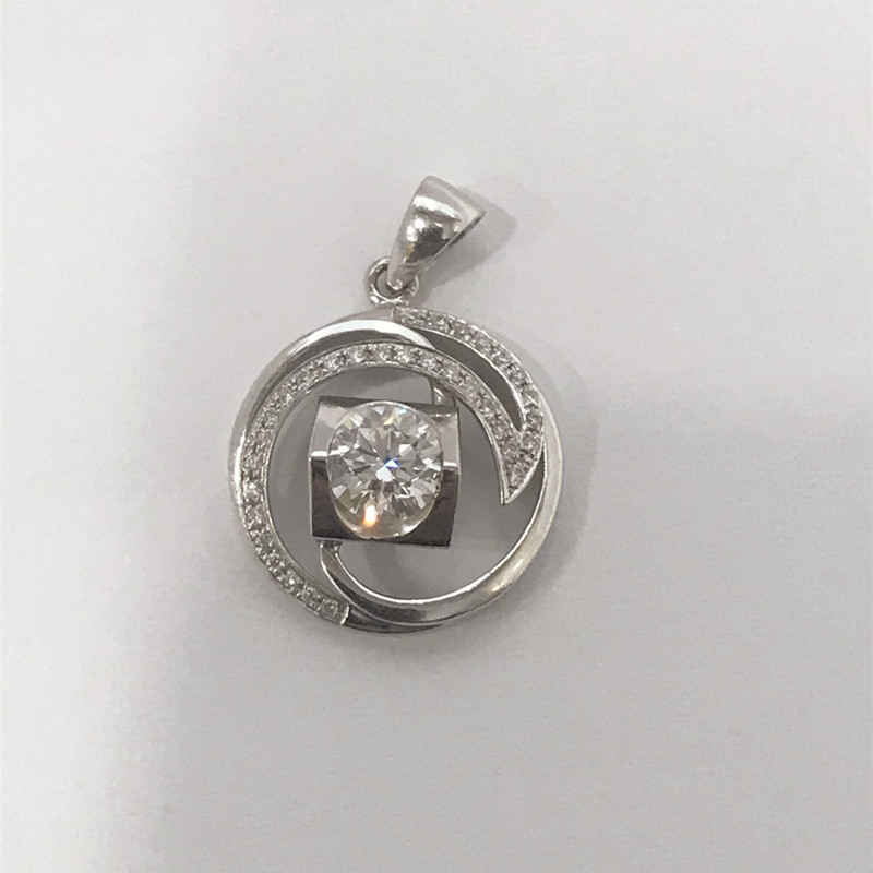 K金钻石吊坠