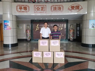 珠江典当行开展助力车陂街道创建文明城市活动